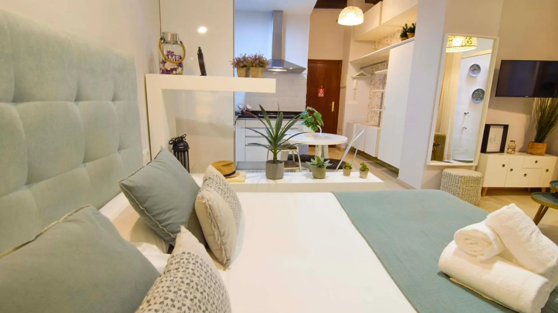 Letplanet Peaceful Thyssen Apartment Malaga