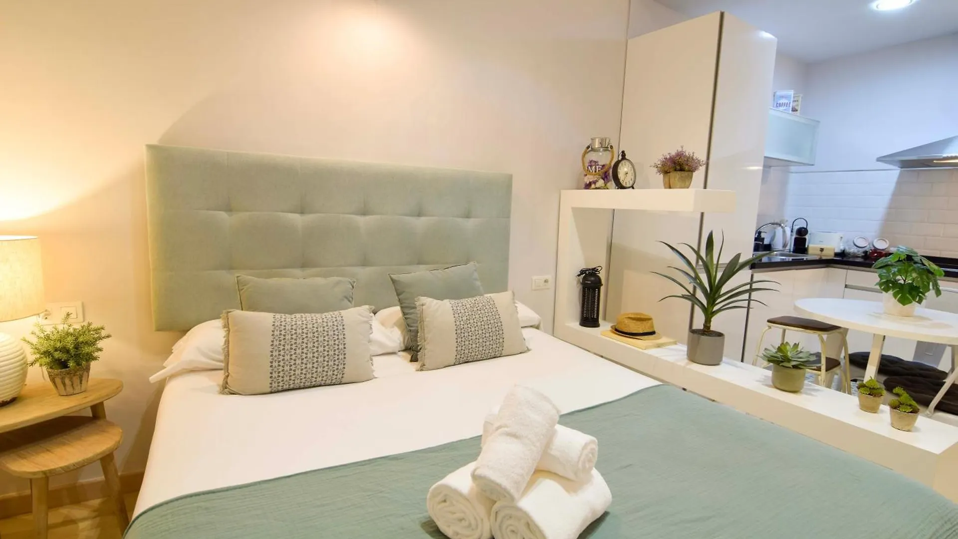 Letplanet Peaceful Thyssen Apartment Malaga